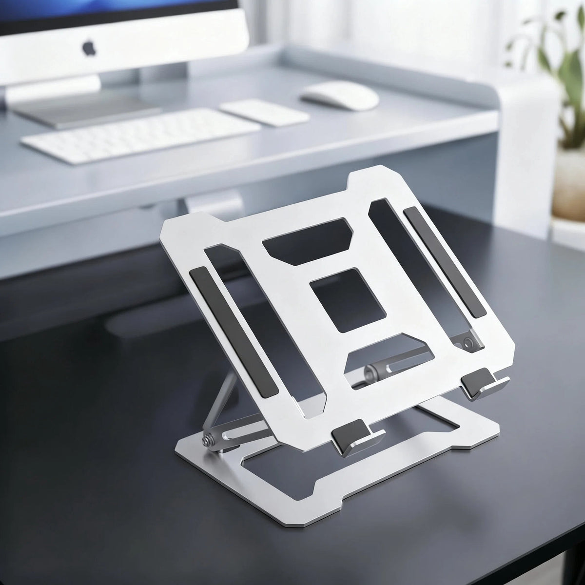 Height-Adjustable Laptop Riser in White Metal for 10 to 15.6 Inch Machines - Image 5